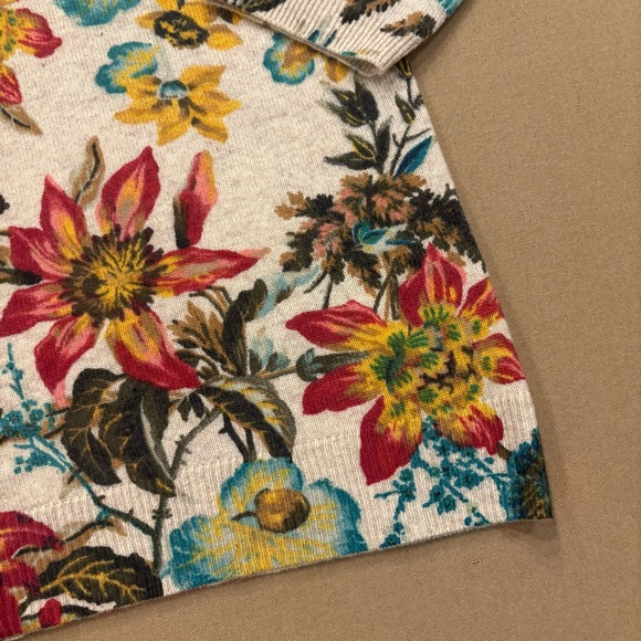 Talbots Audrey Splendid Floral 100% Cashmere Sweater 3/4 Sleeve Size Medium NWT - Picture 2 of 12